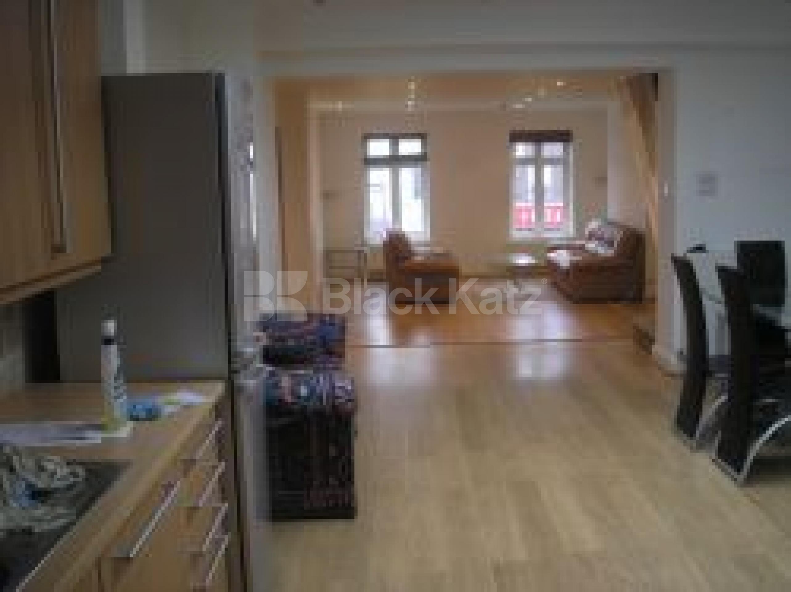 			2 Bedroom, 1 bath, 1 reception Flat			 Stuckey Place, CAMDEN NW1 NW1